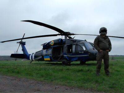 Украинские разведчики успешно освоили американский вертолет Black Hawk. Видео