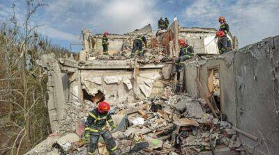 Спасатели завершили разбор завалов в Славянске: последние данные о погибших и раненых