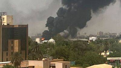 Абдель Фаттах Аль-Бурхан - Бои в Судане: стороны согласились на короткое перемирие, но надежд на прекращение боевых действий нет - fokus-vnimaniya.com - США - Судан - г. Хартум