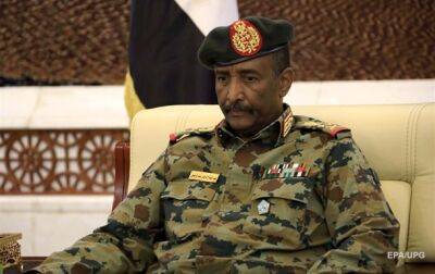 Главком армии Судана объявил силы спецназа мятежниками и распустил их