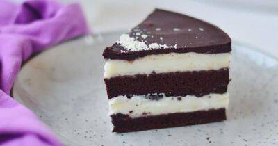 Чудесный десерт. Рецепт торта "Орео" с шоколадным бисквитом