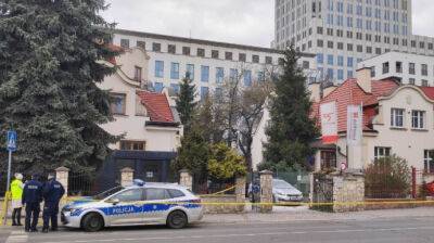 Украинец, совершивший самоподжог перед консульством в Кракове, умер в больнице