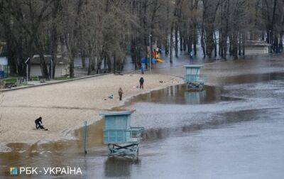 Киев готовится к пику наводнения: названы районы в зоне риска