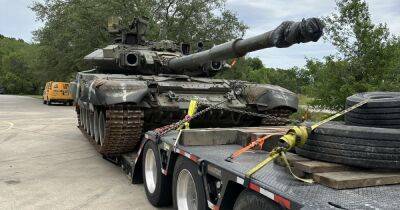 "Полный хлам": американский танкист оценил прибывший в Штаты российский Т-90А (фото)