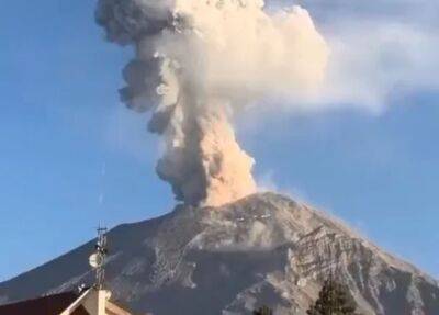 В Мексике проснулся один из самых активных вулканов мира - obzor.lt - Мексика - Мехико
