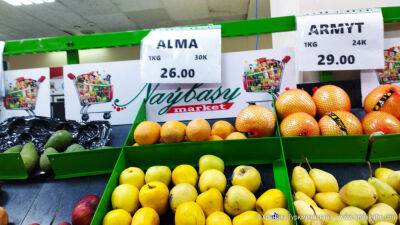 Туркменистан импортирует большое количество яблок из Ирана и Турции
