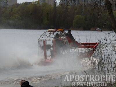 Затопление Киева - спасатели провели 19 апреля учения - фото