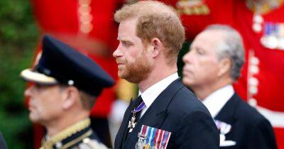 Принц Гарри сразу же улетит в США после "быстрого и неудобного" визита в Великобританию, — эксперт