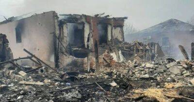 Оккупанты из авиации расстреляли жилые дома в Волчанске: есть жертвы, — ОВА (фото)