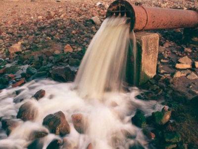 В Англии будут накладывать неограниченные штрафы на компании по водоснабжению за сброс сточных вод