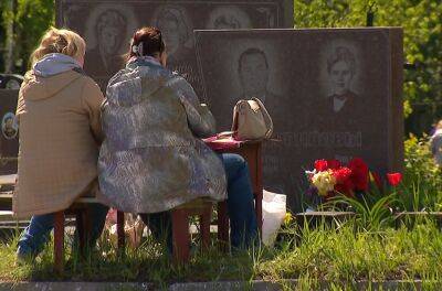 Поминальные дни: украинцев предупредили о большой опасности из-за кладбищ