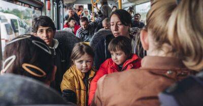 "Эвакуируют" детей и вывозят кондиционеры: ВС РФ готовятся к отступлению, — мэр Мелитополя