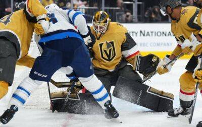 НХЛ: Рейнджерс громит в плей-офф Нью-Джерси, Торонто - Тампу