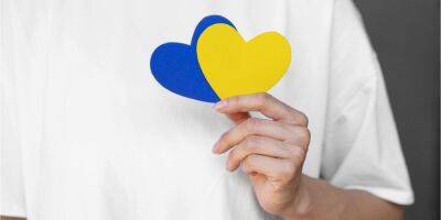 В два раза меньше, чем год назад. Украинцы донатят в среднем 1500 гривен ежемесячно на пожертвования ВСУ