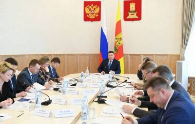Губернатор Игорь Руденя провел заседание бюджетной комиссии по капитальному ремонту Тверского театра кукол