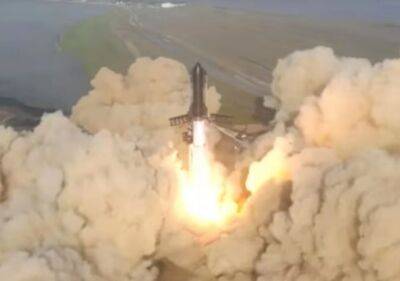 Сверхтяжелая ракета-носитель компании SpaceX взорвалась после запуска