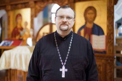 Как провести Радоницу по-христиански, рассказывает пресс-секретарь Гродненской епархии Белорусской Православной Церкви иерей Игорь Данильчик