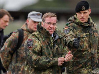Министр обороны Германии назвал "совершенно нормальной" вероятность атак Украины по российской территории