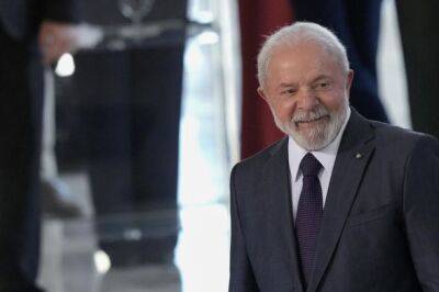 Лула откажется от критики роли Запада в войне во время визита в Европу - Reuters