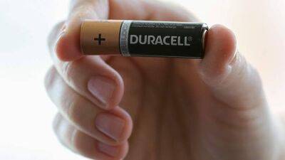 В Минпромторге заявили о достаточном количестве аналогов продукции Duracell