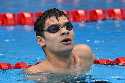 Рылов выиграл золото чемпионата России по плаванию на дистанции 200 м на спине и другие результаты дня