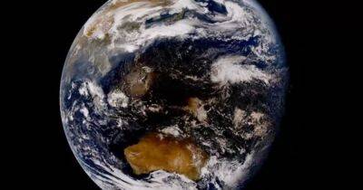 Солнечное затмение 2023. Космический аппарат зафиксировал тень Луны, ползущую по Земле (видео) - focus.ua - Украина - Англия - Австралия - Индонезия - Папуа Новая Гвинея