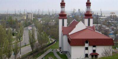 Оккупанты захватили здание католического костела в Бердянске
