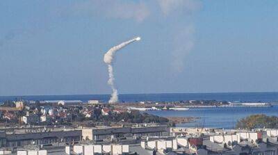 В Крыму раздались взрывы: оккупанты заявили о работе ПВО