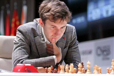 Карякин прокомментировал ничью Непомнящего и Лижэня в десятой партии матча за мировую шахматную корону
