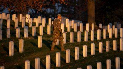 Украина вдохновится Арлингтонским кладбищем в США при создании мемориала в Киеве – министр