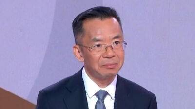 Евродепутаты призвали Францию выдворить китайского посла