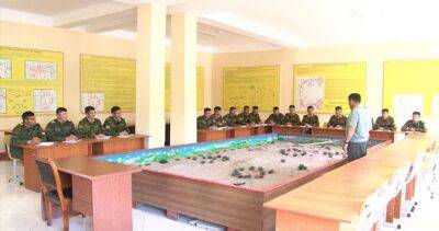 Министерство обороны приглашает юношей на бесплатную учебу в военном институте