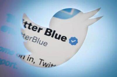Twitter возвращает знаменитостям «синюю галочку» без оплаты за подписку