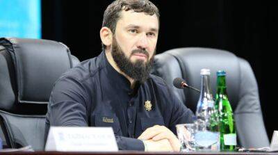 Украина сообщила о подозрении главе парламента Чечни, который формировал подразделения для войны
