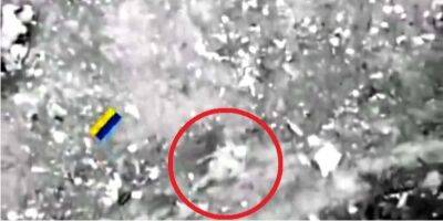 Штурмуя окоп, россиянин прошел прямо между бойцами ВСУ и очень дорого за это заплатил — видео