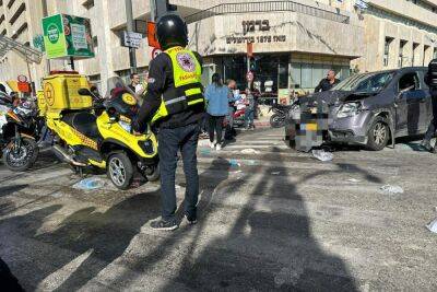 Предполагаемый автомобильный теракт у рынка Махане-Иехуда: пять раненых