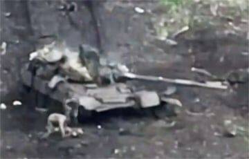 ВСУ уничтожили российский танк и его экипаж на Бахмутском направлении