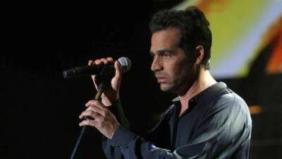 Авив Гефен прервал траур по отцу и выступил на концерте в День памяти