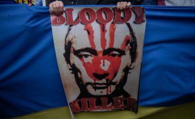 Жестокая казнь украинского военнопленного: реакция мировых политиков