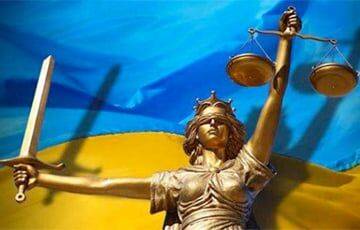 «Судья поздравила словами «Жыве Беларусь!»