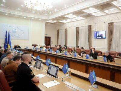 Кабмин создал комиссию по выделению средств на восстановление Украины