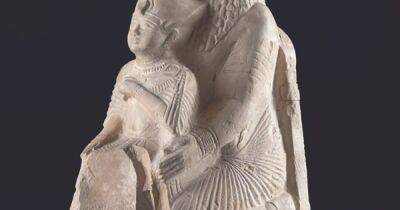 Интимный контакт с фараоном. Исследователи раскрыли скрытое значение древнеегипетской статуи - focus.ua - Украина - Египет - Шотландия