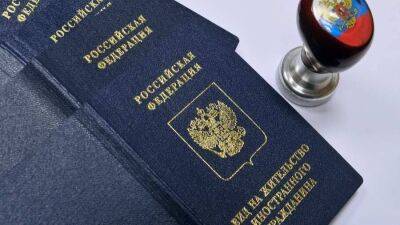 Выдать на жительство: граждан СНГ, КНР и США заинтересовали «золотые визы» РФ