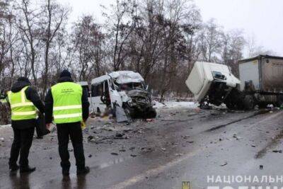 В Україну дозволять ввозити будь-які транспортні засоби без перевірки технічного стану