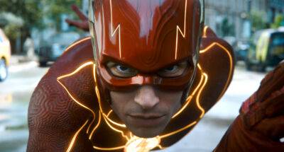 Майкл Китон - Эзра Миллер - «Флэш» / The Flash — новый трейлер будущего кинокомикса WB, который должен перезапустить киновселенную DC - itc.ua - Украина