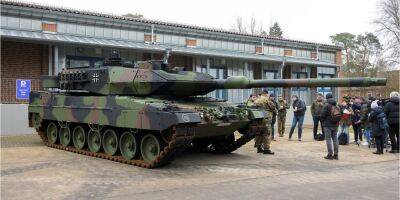 В Польше назвали сроки начала работы центра по ремонту танков Leopard 2 из Украины