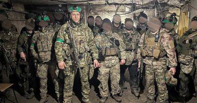 "Ситуация сложная": командующий Силами спецопераций ВСУ прибыл в Бахмут (фото)
