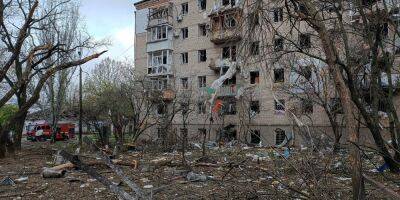 Во время обстрела Николаева россияне уничтожили памятник, подаренный Москвой