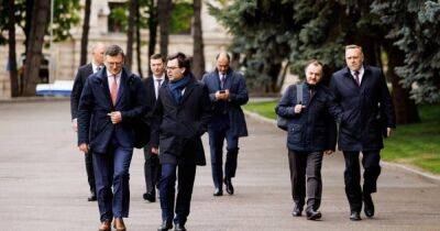 Молдова присоединилась к странам, поддерживающим создание спецтрибунала против России, — Кулеба