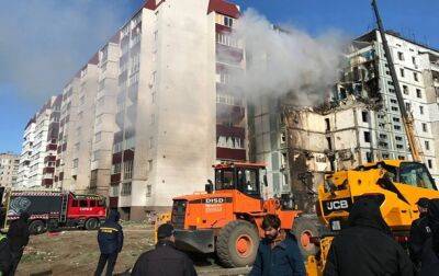 В Умани при разборе завалов дома произошел пожар - korrespondent.net - Россия - Украина